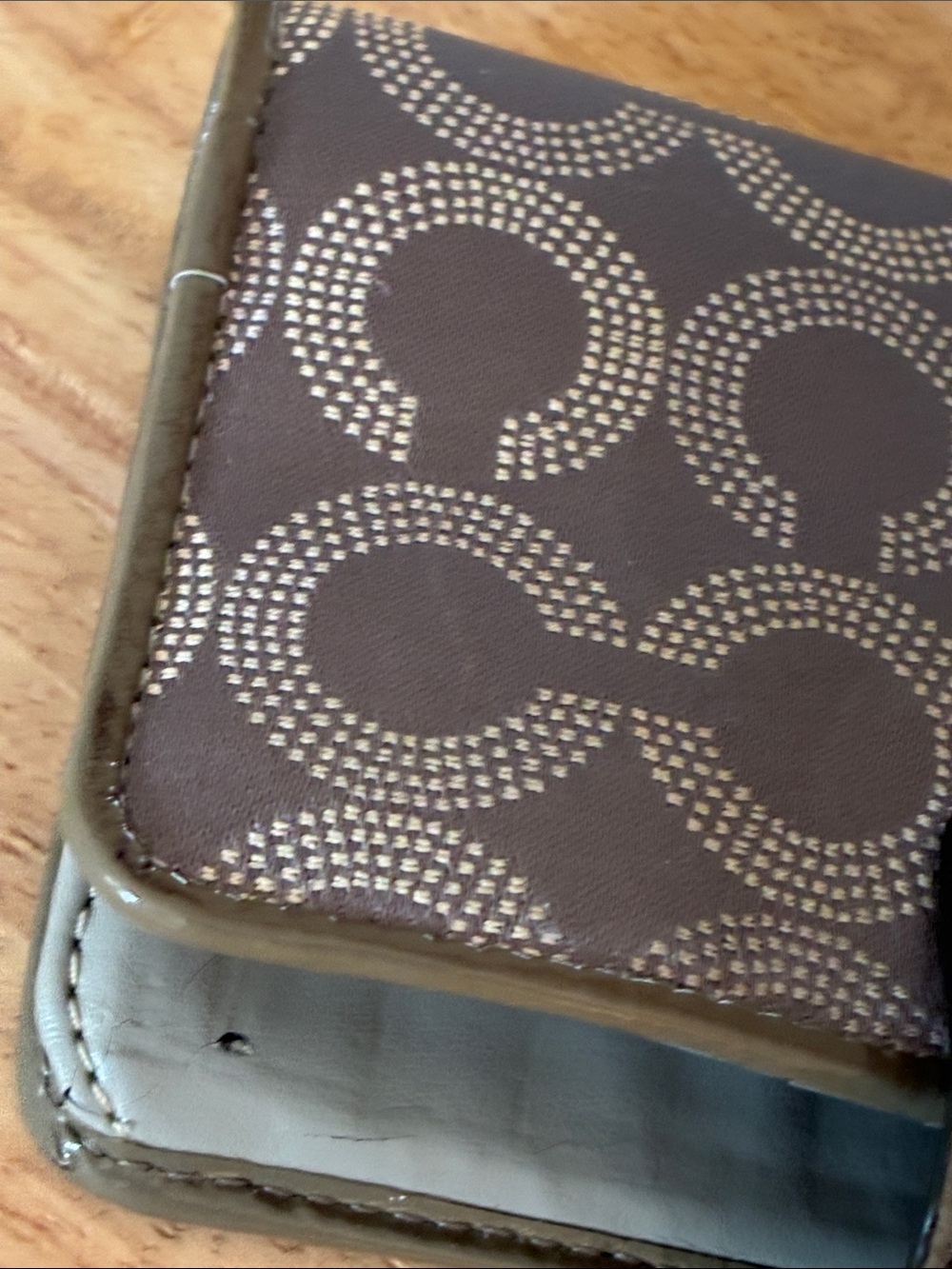 Coach Gray Signature Continental Wallet with Logo Snap - Picture 9 of 13